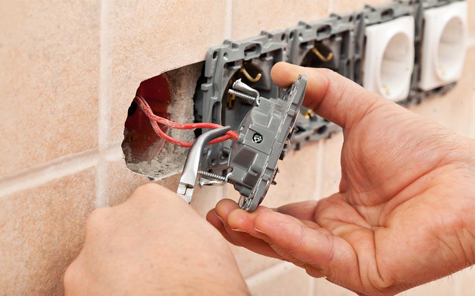 tarif électricien bâtiment Élancourt